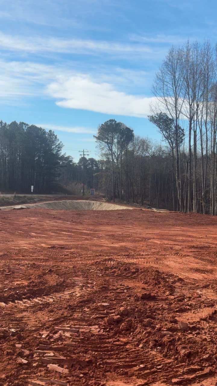 Grading and excavation near Cedartown Georgia